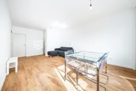 Zagreb, Dugave, trosoban stan s loggiom NKP 62 m2 PRVI NAJAM, Zagreb, Διαμέρισμα