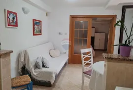 Rijeka, Martinkovac, stan s okućnicom, Kastav, Apartamento