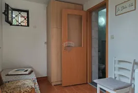 Rijeka, Martinkovac, stan s okućnicom, Kastav, Apartamento