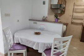 Rijeka, Martinkovac, stan s okućnicom, Kastav, Appartment