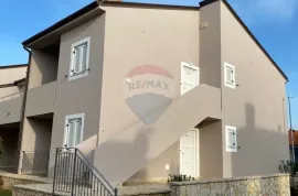 Istra, Medulin, dvosoban stan 150m od prekrasne plaže, Medulin, Appartement