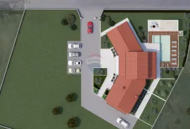 Rovinjsko Selo - roh bau kuća 450m2 + okućnica 3500 m2, Rovinj, Дом