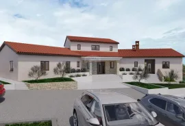 Rovinjsko Selo - roh bau kuća 450m2 + okućnica 3500 m2, Rovinj, House