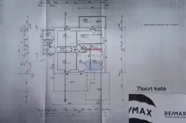 Malinska - Sv. Vid Miholjice kuća 286 m2 + 3 zasebna apartmana 153 m2 na prostranoj okućnici sa pogledom na more, Malinska-Dubašnica, Дом