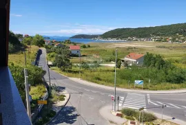 Rab, Supetarska Draga, kuća s restoranom na odličnoj poziciji., Rab, Haus