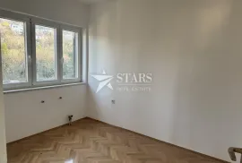 Rijeka, Kostrena - trosobni stan za najam, Kostrena, Apartamento