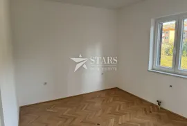 Rijeka, Kostrena - trosobni stan za najam, Kostrena, Apartamento