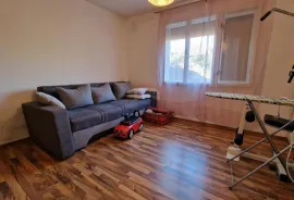 Rijeka, Gornji Zamet - samostojeća kuća površine 150m2, Rijeka, Famiglia