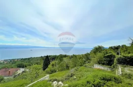 OPATIJA,DOBREĆ- Stan 98,75 m2 s  pogledom na more i bazenom, Opatija - Okolica, Apartamento