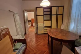 Istra, Pula, veliki stan sa garažom, 3S+DB, Pula, Apartamento