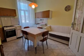 Istra, Pula, veliki stan sa garažom, 3S+DB, Pula, Wohnung