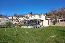 Bribir, prekrasno imanje na 3500m2, Vinodolska Općina, House