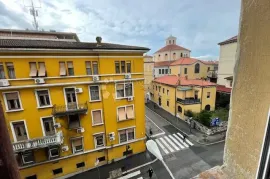 CENTAR 88m2, Rijeka, Appartement