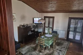 Prekrasna kuća sa velikom okućnicom, Sveti Ivan Zelina, Maison