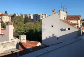 Istra,Pula - stan u pješačkoj zoni, Pula, Appartment