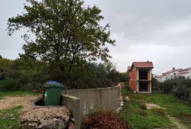 Grad Krk - kuća u izgradnji, 700m od mora, Krk, Haus