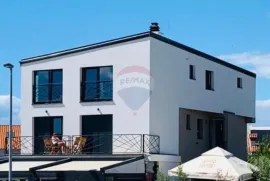 Otok Krk, Njivice, Prekrasna kuća s restoranom i apartmanima, Omišalj, Maison