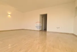 Viškovo, Saršoni - prizemlje, 2S+DB stan 82 m2 s bazenom na korištenje, Viškovo, Daire