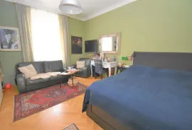 Zagreb, Centar, četverosoban stan 90 m2 (moguća zamjena), Zagreb, Wohnung