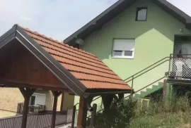 Prodajem kucu na top lokaciji-Uzice, Užice, Casa