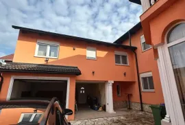 Velika kuća u Osijeku, prodaja/najam, Osijek, House