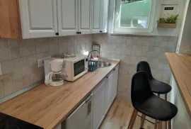 Istra, Pješčana uvala, - kuća s tri apartmana, Medulin, Дом