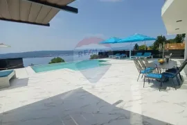 CRIKVENICA - Luksuzna moderna kuća sa infinity bazenom, Crikvenica, Ev