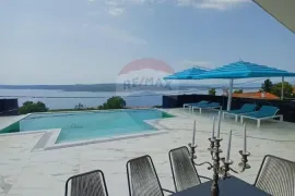 CRIKVENICA - Luksuzna moderna kuća sa infinity bazenom, Crikvenica, Ev