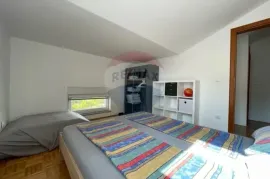 Otok Krk,grad Krk,dvoetažni stan,4S+DB,84 m2,pogled na more, Krk, Appartment