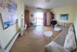 Lovran - stan za dugoročni najam, Lovran, Apartamento