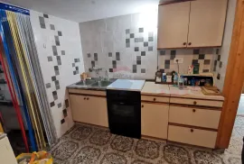 DRAMALJ - 2 stana s vrtom i parkingom, Crikvenica, Apartamento