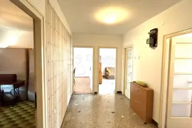 Prilika! 3 spavaće sobe, 2 terase, odlična lokacija! 2400€/m2, Pula, Appartamento