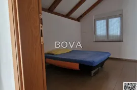 Kuća 232 m2 – Sukošan *Drugi red do  mora* (ID-2514/A), Sukošan, Haus