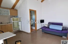 Kuća 232 m2 – Sukošan *Drugi red do  mora* (ID-2514/A), Sukošan, Haus