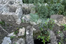 Otok Korčula,Blato – zemljište blizu mora sa kamenom kućicom, Blato, Земля