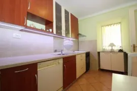 Rijeka, centar - stan 2S+DB, 73 m2, Rijeka, Wohnung