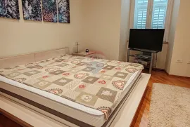 Rijeka, Centar - dvosoban stan u centru, Rijeka, Apartamento