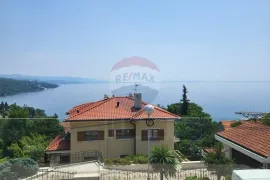 OPATIJA, VOLOSKO- prekrasan stan 121,35 m2, garaža, balkon, pogled na more, Opatija, Appartement