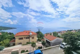 OPATIJA, VOLOSKO- prekrasan stan 121,35 m2, garaža, balkon, pogled na more, Opatija, Appartement