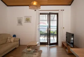 Otok Rab, Gonar, kuća 4 apartmana, 2 bazena, pogled, Rab, House