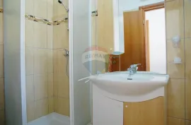 Istra,Barbariga, dvosoban apartman sa pogledom na more, Vodnjan, Stan