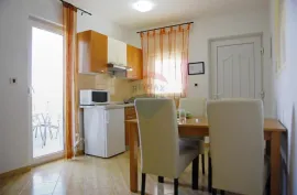 Istra,Barbariga, dvosoban apartman sa pogledom na more, Vodnjan, Stan