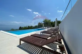 OPATIJA, Bregi - Vila, Matulji, Дом