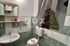 ZADAR, STANOVI - Prostrana kuća s 10 apartmana, Zadar, Haus