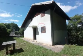 Mrežnički Novaki,kuća-prvi red do rijeke Mrežnice, 145 m2, Duga Resa, Casa