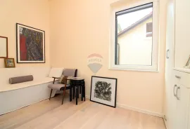 OPATIJA,VOLOSKO- luksuzan stan 85 m2, 2.red do mora, sa parkingom, balkonom i okućnicom, Opatija, Appartement