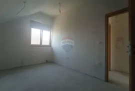 Ogulin, kuća novogradnja 110 m2  sa okućnicom, Ogulin, Haus