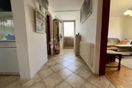 ETAŽIRANI STAN U KUĆI, ŽITNJAK, MIRNA LOKACIJA, Zagreb, Flat