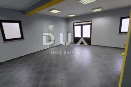 RIJEKA, OREHOVICA -poslovni prostor, 65 m2, Rijeka, Propriedade comercial