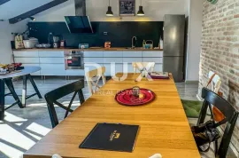 RIJEKA, BULEVARD- Penthouse s cijelim gradom na dlanu, Rijeka, Appartamento